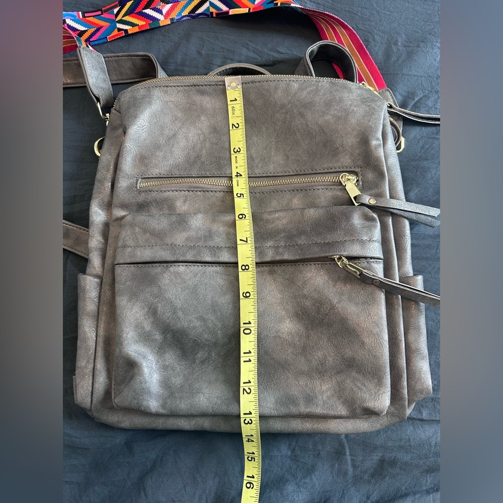 Gray Backpack/Purse With Geometric Removable Strap - image 8